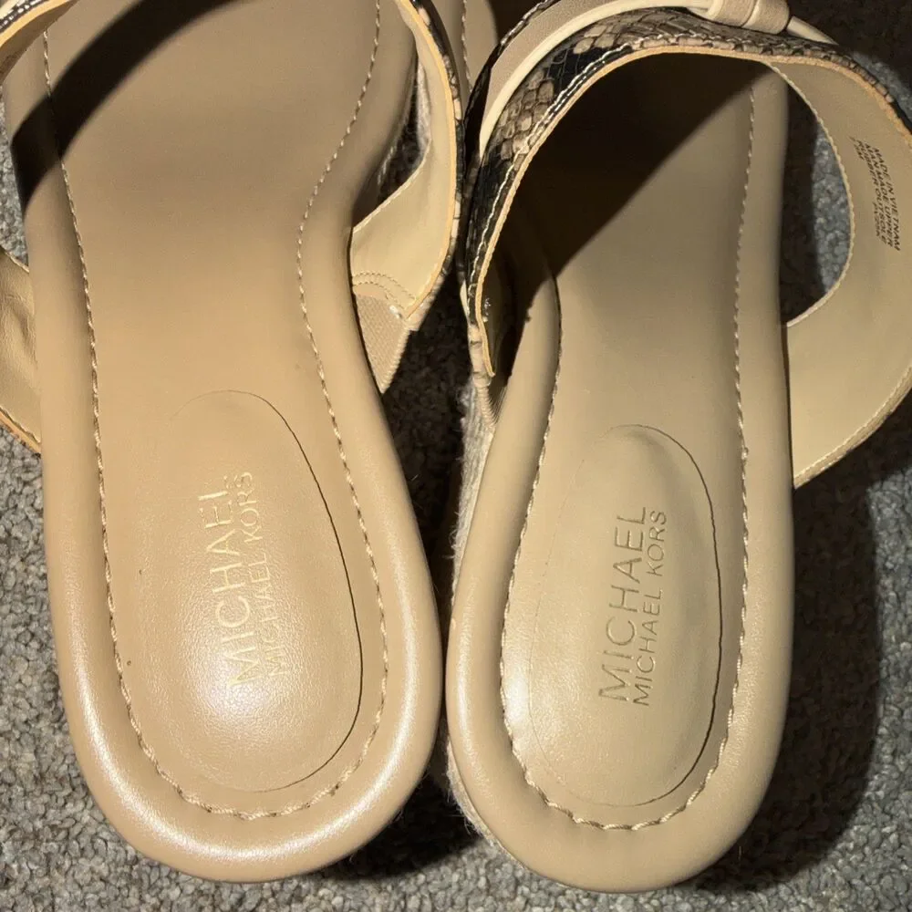 Y2K Hobo MK Zoe Rattan Wedge Sandal Faux Python Leather Women Sz 7.5 M Camel